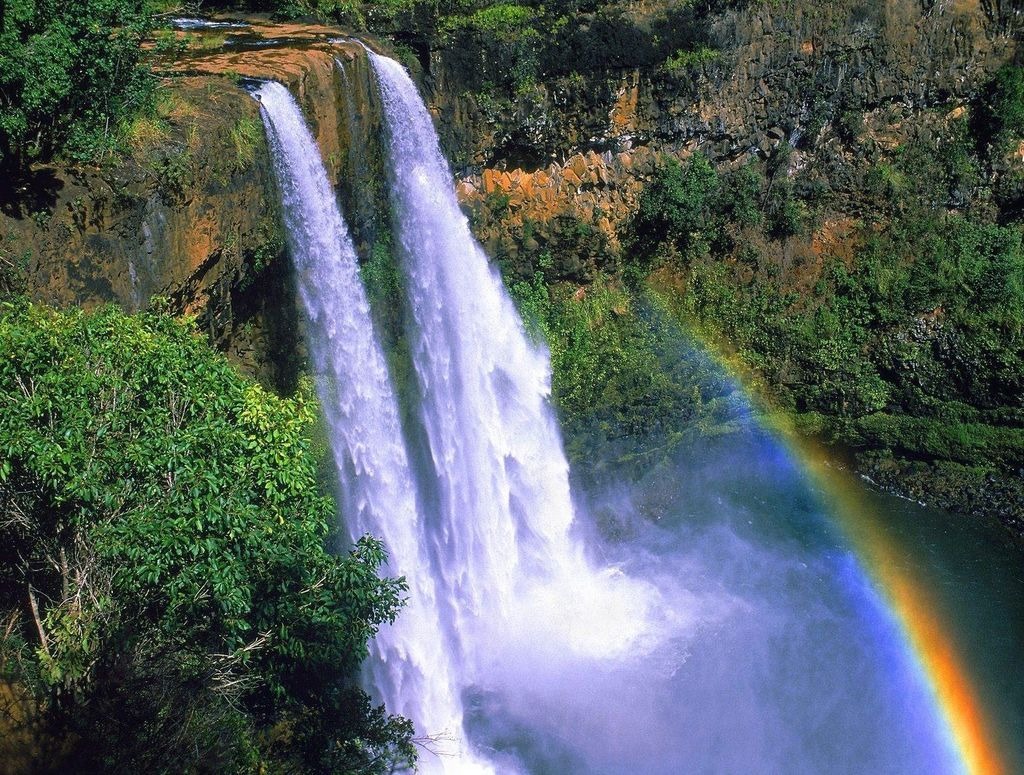 Falls on Kaua'i jigsaw puzzle in Thomas Berry puzzles on TheJigsawPuzzles.com